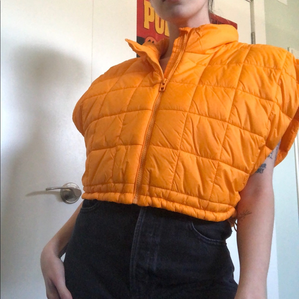 Zara cropped puffer vest